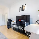 Free Parking - Adm Warm Spacious In Center, Coffee, Ac, Wifi * 布拉迪斯拉发