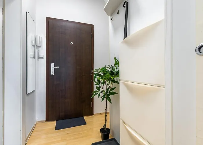 דירה Free Parking - Adm Warm Spacious In Center, Coffee, Ac, Wifi *