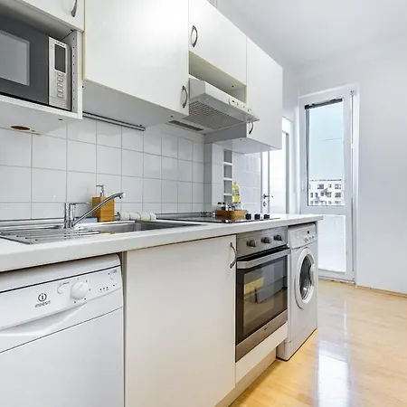 Free Parking - Adm Warm Spacious In Center, Coffee, Ac, Wifi Appartement Bratislava